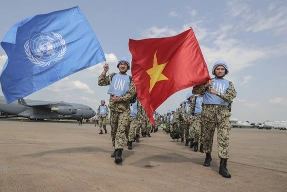 Đâu phải dựa dẫm, lệ thuộc!