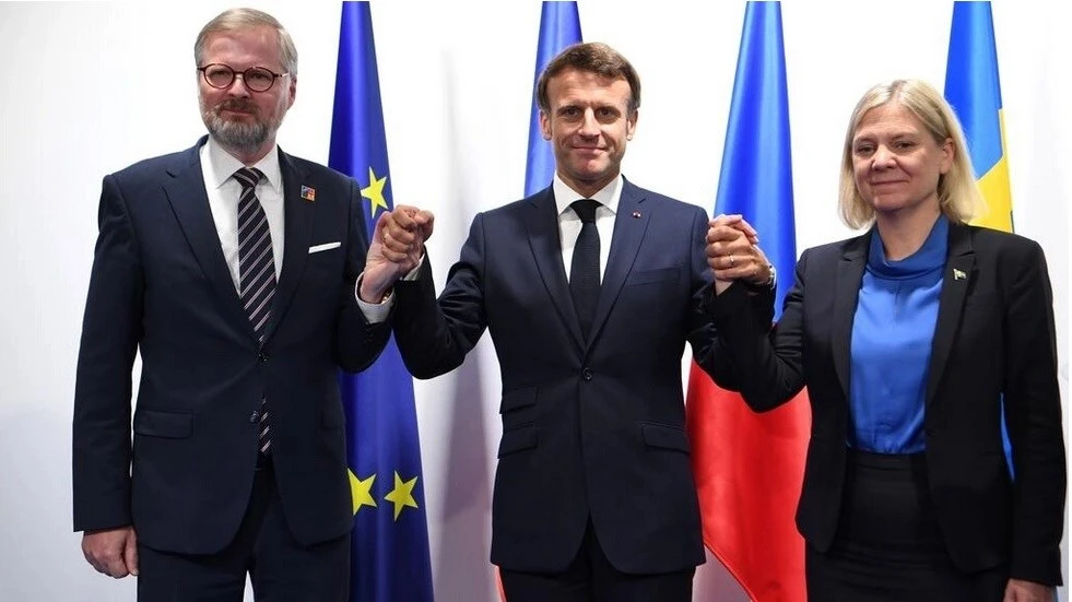 Thách thức trên “ghế nóng”