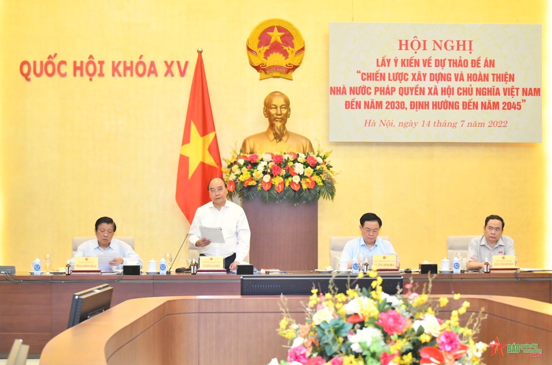 Chủ tịch nước, Chủ tịch Quốc hội đồng chủ trì hội nghị về xây dựng Nhà nước pháp quyền xã hội chủ nghĩa Việt Nam ảnh 2 Chủ tịch nước, Chủ tịch Quốc hội đồng chủ trì hội nghị về xây dựng Nhà nước pháp quyền xã hội chủ nghĩa Việt Nam
