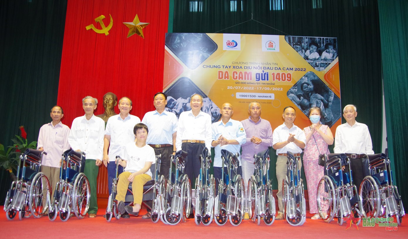 Phát động Chương trình nhắn tin “Chung tay xoa dịu nỗi đau da cam năm 2022” ảnh 3 Phát động Chương trình nhắn tin “Chung tay xoa dịu nỗi đau da cam năm 2022”