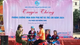 Truyền thông phòng, chống mua bán phụ nữ và trẻ em tại chợ Mường Hum