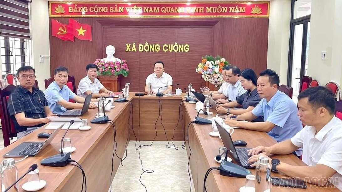 Xã Đông Cuông tham dự Hội nghị trực tuyến triển khai nhiệm vụ trọng tâm công tác 6 tháng cuối năm của Ban Chỉ đạo Trung ương về phát triển khoa học, công nghệ, đổi mới sáng tạo và chuyển đổi số. baolaocai-br_image-123650291-75.jpg