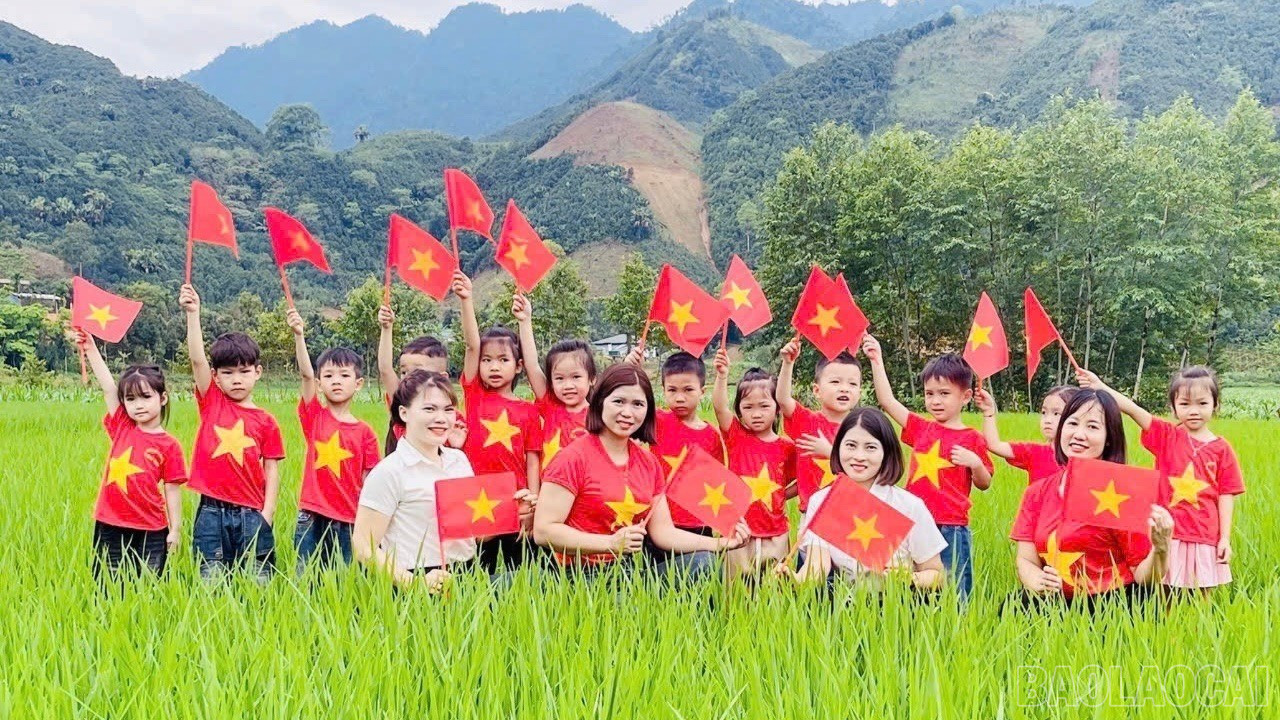 Trường Mầm non Tân Hợp thường xuyên tổ chức các hoạt động ngoại khóa cho trẻ. baolaocai-br_z7159937143800-5dafa654a5918b89c03309b19f4ff325-8673.jpg