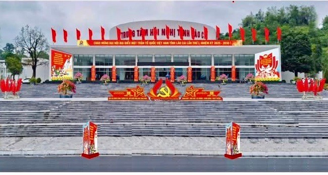 Trung tâm Hội nghị tỉnh, phường Cam Đường - nơi diễn ra Đại hội z7140365354421-530001f163022f3e63fb06ad1ab51fe2-1.jpg