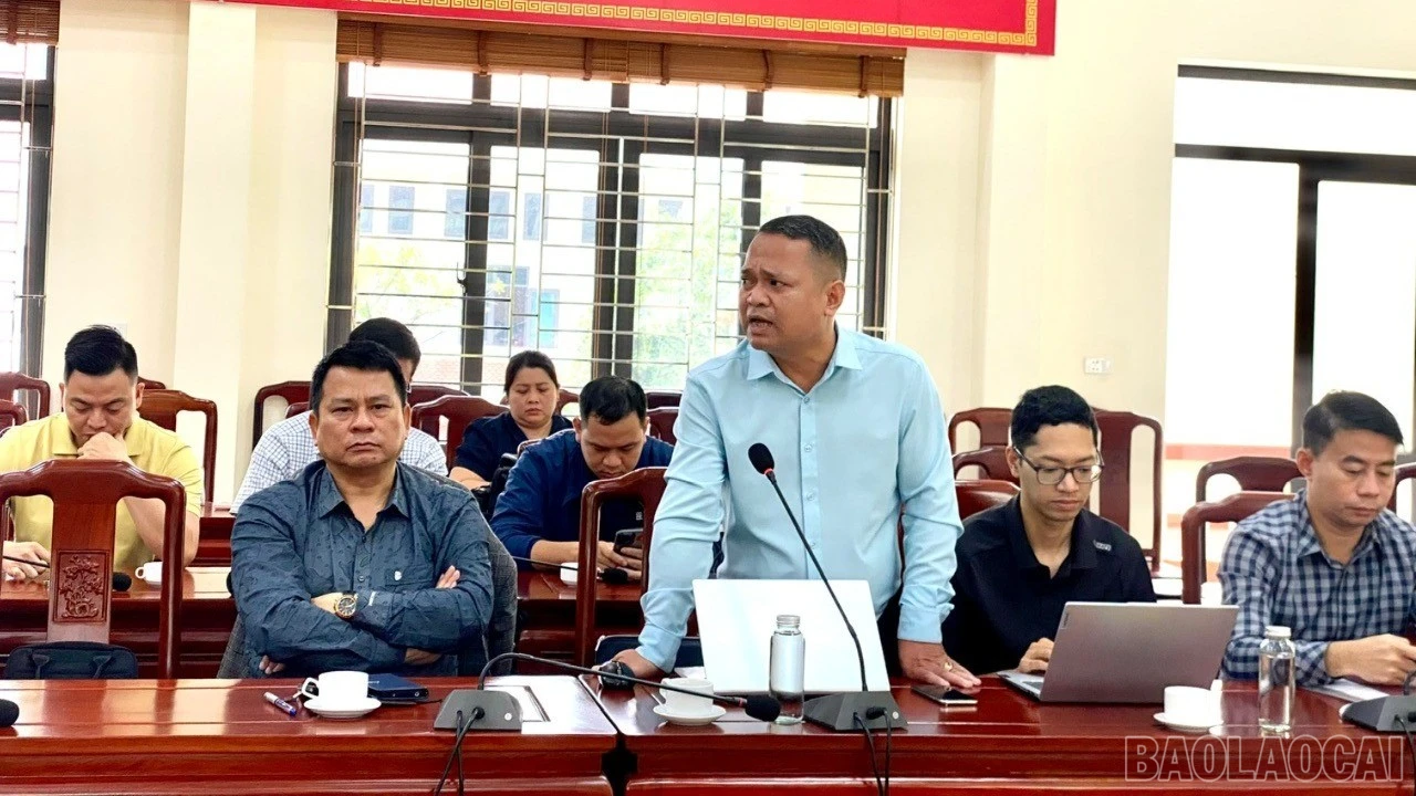 baolaocai-br_z7197659555277-b2b0bde3be88cff31c12e3d129f58dca-870.jpg