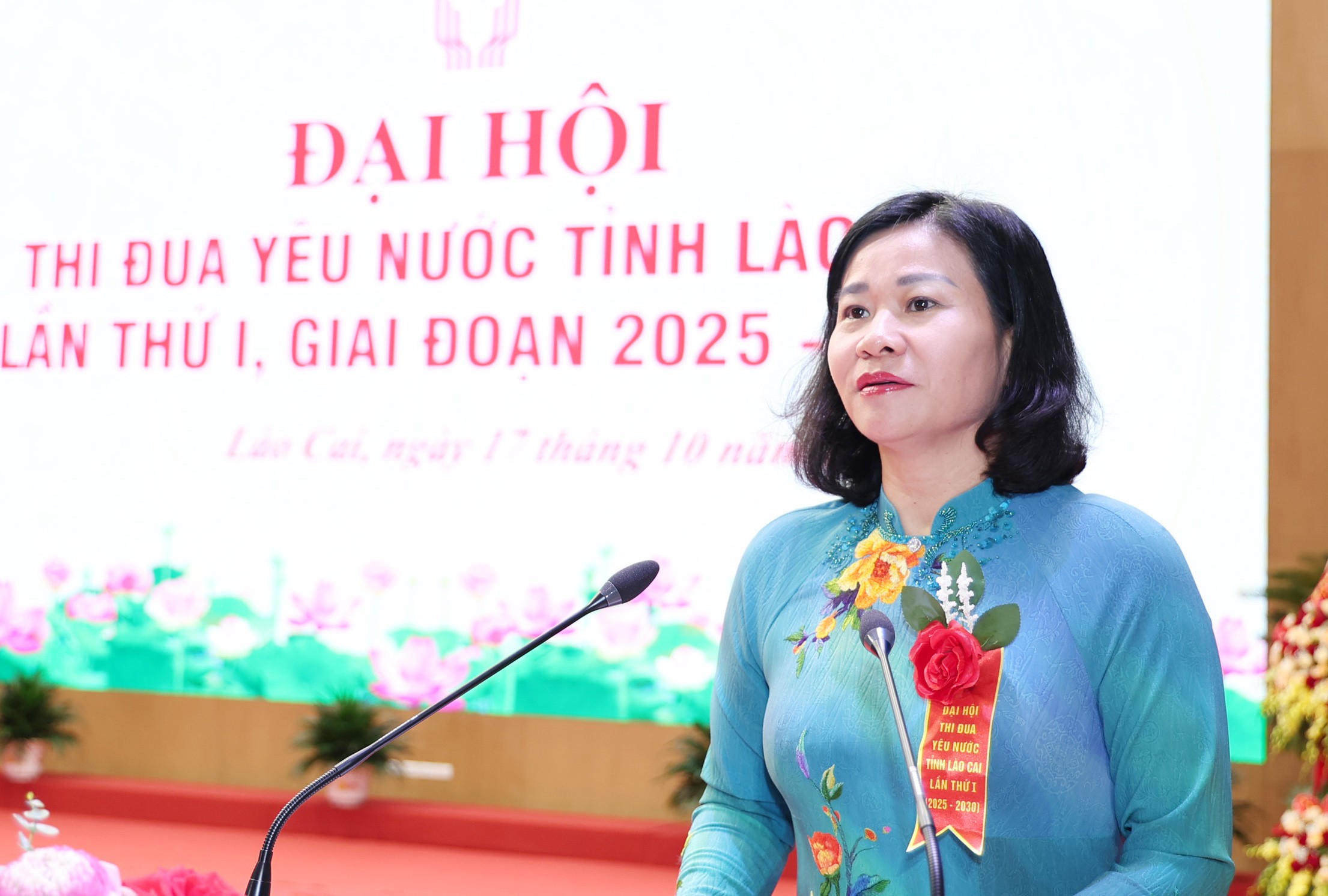 Đồng chí Nguyễn Thị Tuyến phát biểu chỉ đạo đại hội. img-5935.jpg