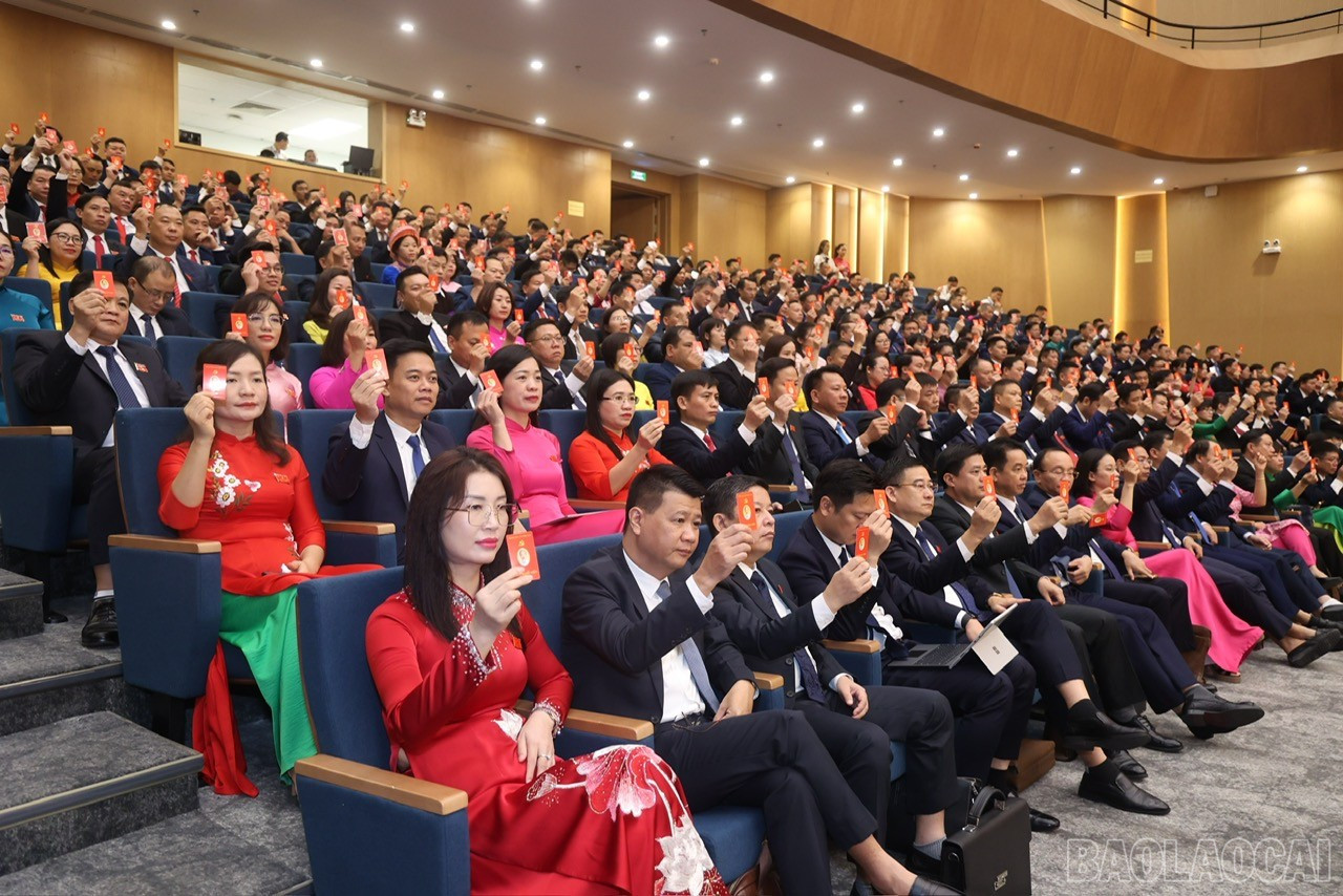 Họp báo thông tin kết quả Đại hội đại biểu Đảng bộ tỉnh Lào Cai lần thứ I, nhiệm kỳ 2025 - 2030 ảnh 5 baolaocai-br_z7065153803825-89622250eb4776b82221dd807a9603d8.jpg