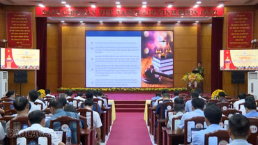 Gần 200 người được huấn luyện nghiệp vụ phòng cháy, chữa cháy và cứu nạn, cứu hộ