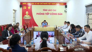 Phó Chủ tịch Thường trực UBND tỉnh Nguyễn Thế Phước tiếp công dân định kỳ tháng 11