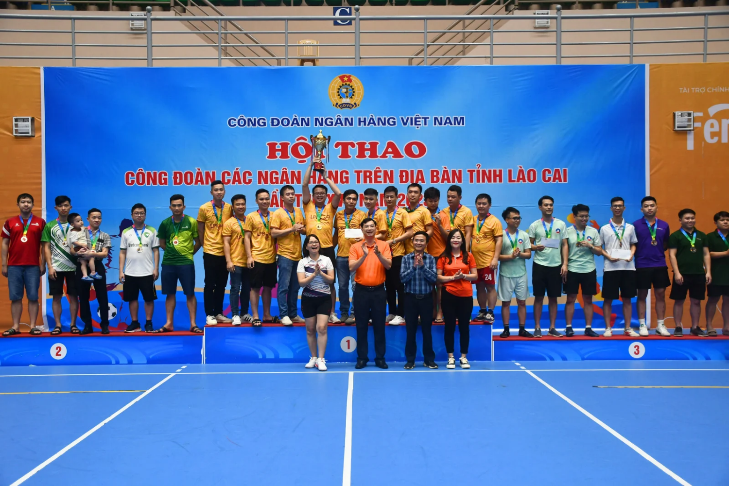 Trao giải môn bóng đá. 20231112_183600_0001.png