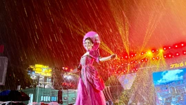 Ấn tượng Show diễn thời trang “Vũ điệu thổ cẩm” tại Sa Pa
