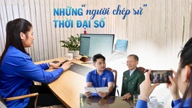 Những người "chép sử” thời đại số