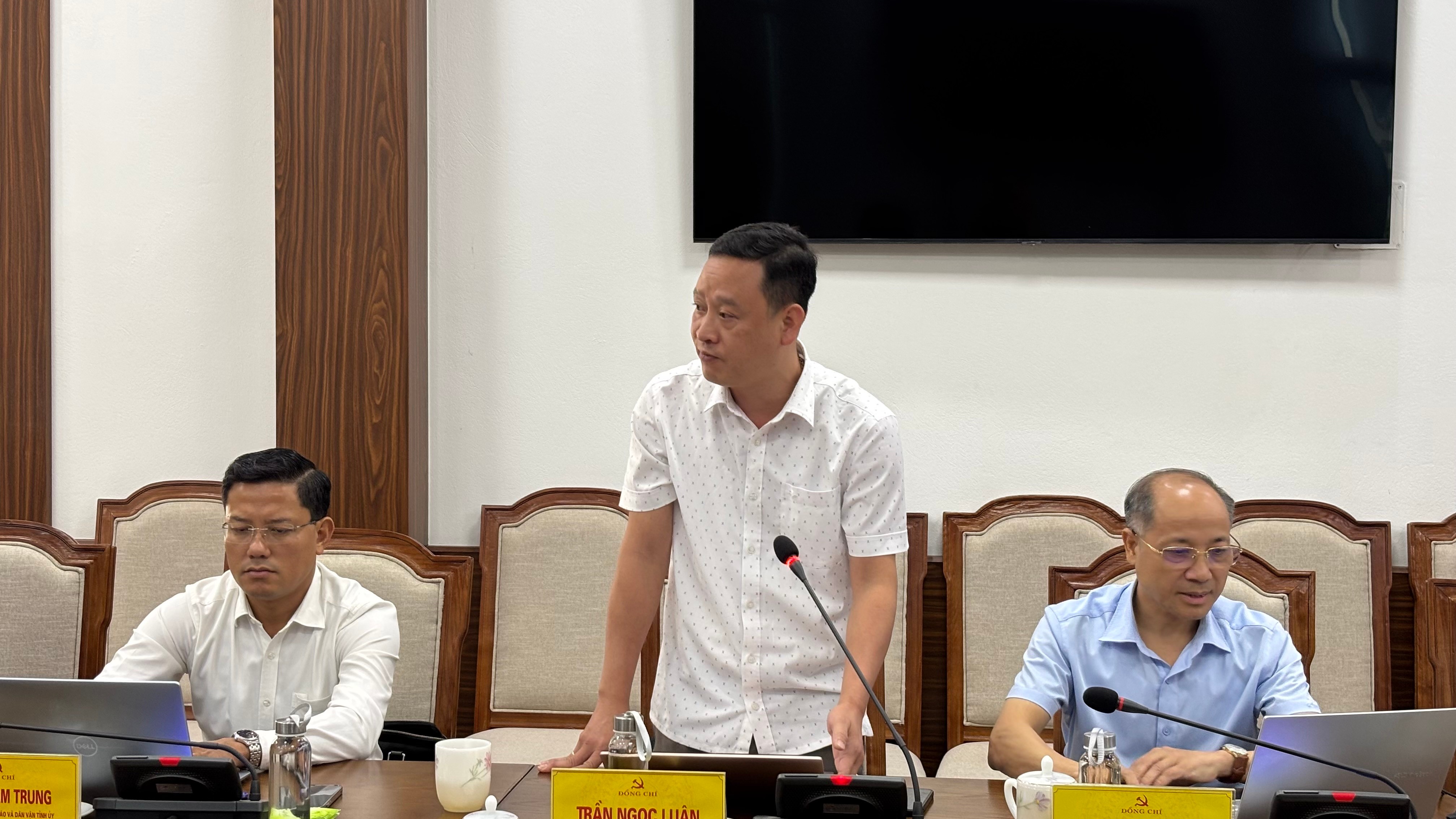 Lãnh đạo Sở Khoa học và Công nghệ phát biểu tại hội nghị. img-0436.jpg