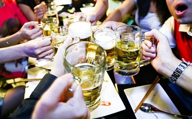 Đề xuất tăng thuế tiêu thụ đặc biệt đối với rượu bia thuốc lá nhận được nhiều đồng thuận