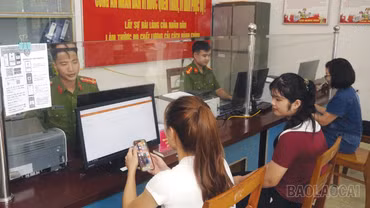 Phân cấp đăng ký xe tại công an xã: Thuận lòng dân, chặt quản lý