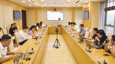 Quang cảnh hội nghị.