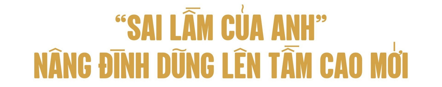 Đình Dũng về biểu diễn trong Lễ khai giảng tại Trường THPT số 2 Bảo Thắng - nơi anh theo học.