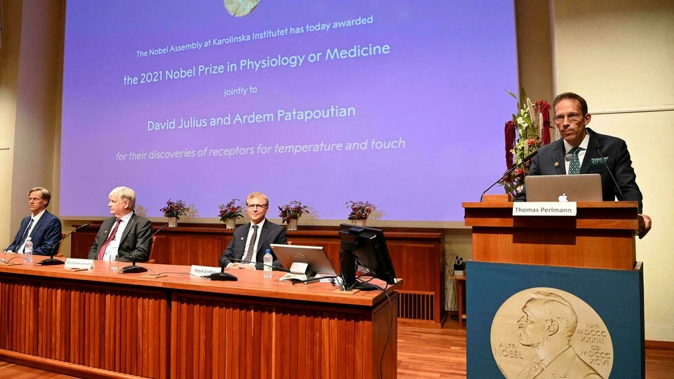 Giải Nobel Y học năm 2021 vinh danh hai nhà khoa học người Mỹ David Julius và Ardem Patapoutian ảnh 2 Chú thích ảnh
