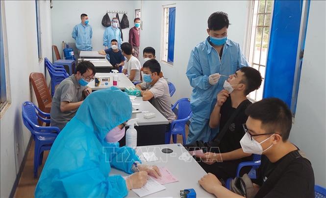 Một số cơ chế, chính sách mới phục vụ công tác phòng, chống dịch COVID-19 ảnh 1 Chú thích ảnh