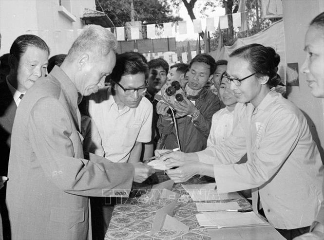 45 năm ngày Tổng tuyển cử bầu Quốc hội của nước Việt Nam thống nhất ảnh 11 Chú thích ảnh