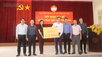 Tập đoàn Công nghiệp Than – Khoáng sản Việt Nam ủng hộ Lào Cai 2 tỷ đồng khắc phục hậu quả thiên tai