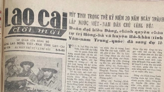 Ngày 4/9/1965: Đoàn đại biểu châu Hồng Hà và huyện Hà Khẩu sang Lào Cai