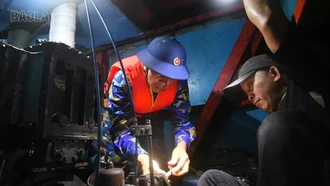 Điểm tựa vững chắc nơi trùng khơi