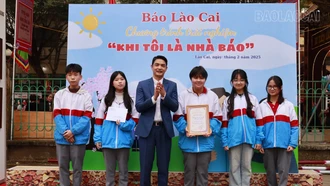 60 học sinh tham gia trải nghiệm "Khi tôi là nhà báo"