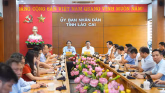 Tháo gỡ các rào cản, đơn giản hóa thủ tục hành chính, tạo thuận lợi cho người dân, doanh nghiệp