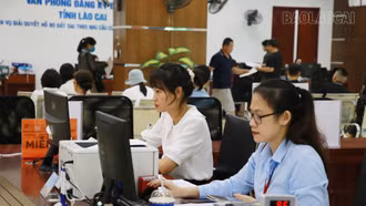 Thúc đẩy cải cách thủ tục hành chính nâng cao hiệu quả phục vụ người dân, doanh nghiệp