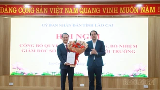 Công bố quyết định điều động, bổ nhiệm Giám đốc Sở Tài nguyên và Môi trường