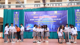 Tổ chức ngày hội truyền thông với chủ đề "Internet mở lối - văn hóa đọc dẫn đường"