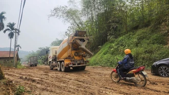 Cung đường "test kỹ năng" lái xe ngay gần trung tâm huyện Văn Bàn