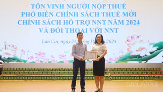 Cục Thuế tỉnh tôn vinh và đối thoại với người nộp thuế