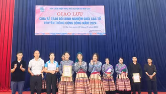 Si Ma Cai: Các tổ truyền thông cộng đồng tăng cường giao lưu, chia sẻ kinh nghiệm