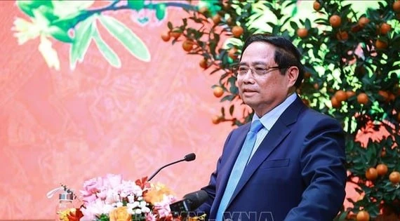 Thủ tướng Phạm Minh Chính gặp mặt nghệ sĩ, nhà báo, vận động viên tiêu biểu nhân dịp năm mới Bính Ngọ 2026