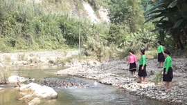 Nỗ lực giảm nghèo bền vững từ sản vật địa phương