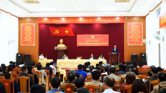 Ứng cử viên đại biểu HĐND tỉnh đơn vị bầu cử số 4 tiếp xúc cử tri