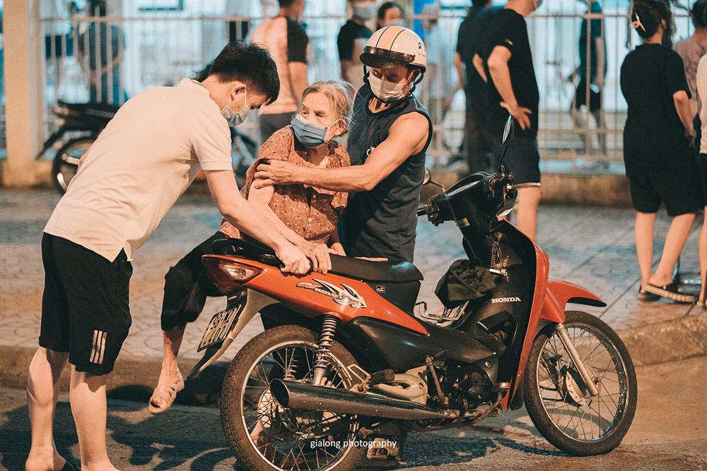 Chàng trai viết đơn xin làm tình nguyện viên ở tâm dịch Bắc Giang ảnh 4 Chàng trai viết đơn xin làm tình nguyện viên ở tâm dịch Bắc Giang