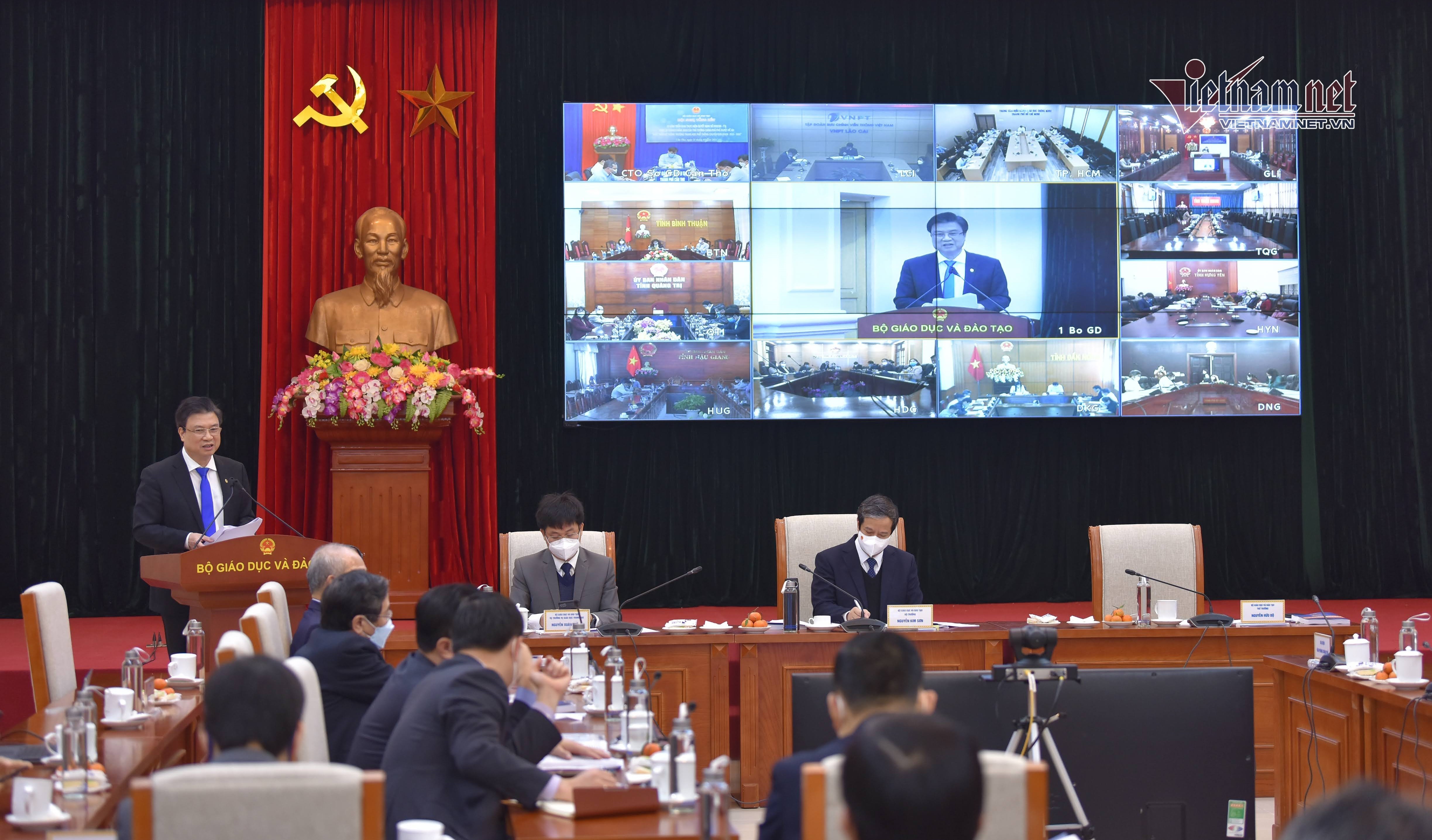 Bộ GD-ĐT: Trường chuyên là hình mẫu cho các trường THPT khác học tập ảnh 1 Bộ GD-ĐT: Trường chuyên là hình mẫu cho các trường THPT khác học tập
