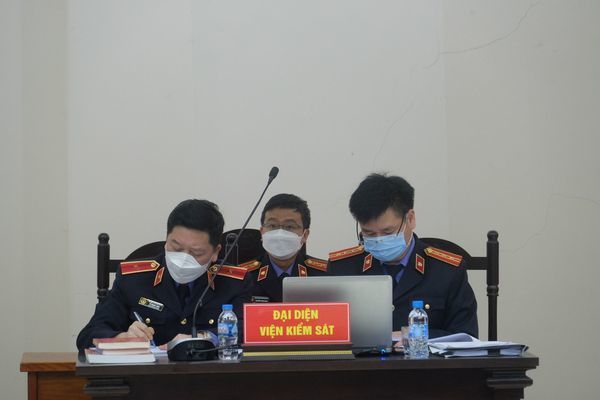 Đề nghị tuyên phạt ông Nguyễn Đức Chung 3 - 4 năm tù ảnh 1 Đề nghị tuyên phạt ông Nguyễn Đức Chung 3 - 4 năm tù