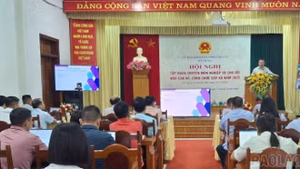 Khai mạc Hội nghị tập huấn chuyên môn, nghiệp vụ cho cán bộ, công chức cấp xã năm 2025