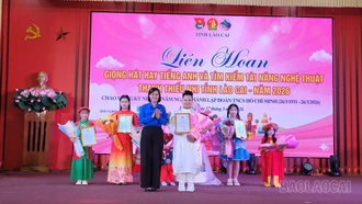 Sôi nổi Liên hoan “Giọng hát hay tiếng Anh và Tìm kiếm tài năng nghệ thuật thanh thiếu nhi” tỉnh Lào Cai năm 2026