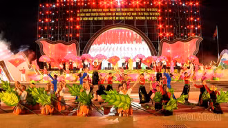 Tổng duyệt Chương trình Nghệ thuật đặc biệt chào mừng Kỷ niệm 80 năm cách mạng Tháng Tám thành công, 80 năm Ngày truyền thống Công an nhân dân Việt Nam (19/8/1945 - 19/8/2025)