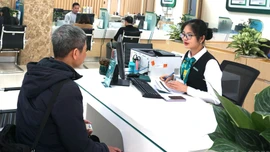 Đòn bẩy tài chính cho sản xuất, kinh doanh