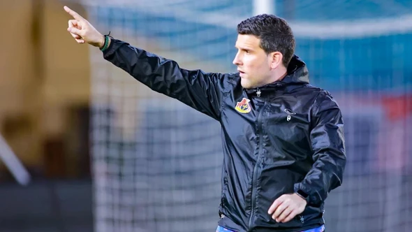 CLB Ninh Bình sa thải HLV trưởng người Tây Ban Nha