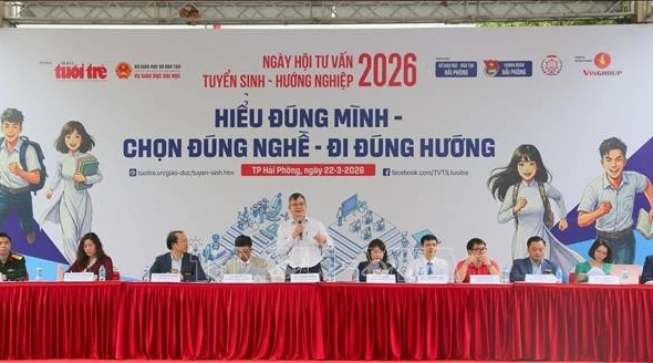 Tư vấn cho học sinh chọn ngành để ít bị AI tác động trong tương lai