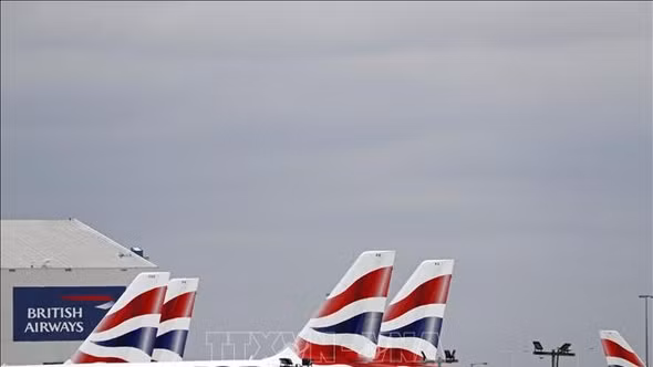 Châu Âu đối mặt nguy cơ cạn nhiên liệu máy bay trong ba tuần tới