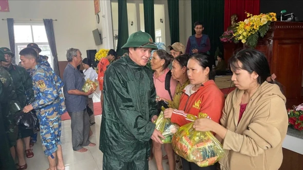 Mưa lũ miền Trung - Tây Nguyên: “Vaccine” chống lại tin giả