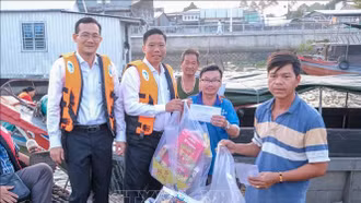 Nhiều hoạt động thiết thực chăm lo Tết cho nhân dân